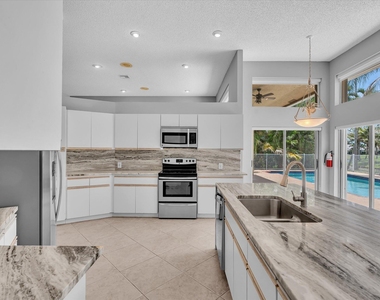 10434 Nw 6th Court - Photo Thumbnail 33