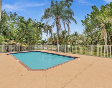 10434 Nw 6th Court - Photo Thumbnail 29