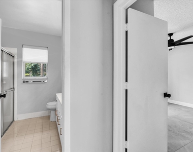 10434 Nw 6th Court - Photo Thumbnail 51