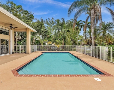 10434 Nw 6th Court - Photo Thumbnail 28