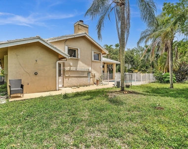 10434 Nw 6th Court - Photo Thumbnail 34