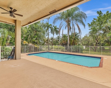 10434 Nw 6th Court - Photo Thumbnail 27