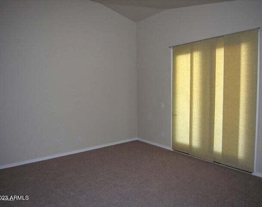 609 E Pearce Road - Photo Thumbnail 21