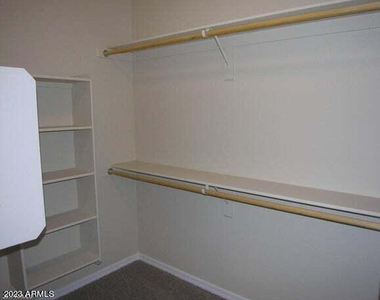 609 E Pearce Road - Photo Thumbnail 23