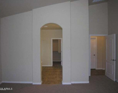 609 E Pearce Road - Photo Thumbnail 22