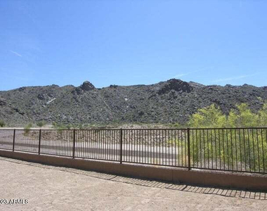 609 E Pearce Road - Photo Thumbnail 30