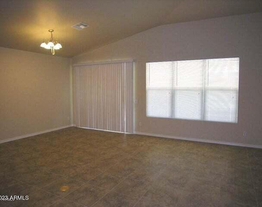 609 E Pearce Road - Photo Thumbnail 19