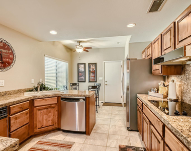 7272 E Gainey Ranch Road - Photo Thumbnail 6