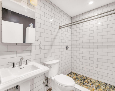 11 Se 13th Street - Photo Thumbnail 24
