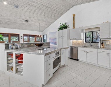 22519 W Esplanada Cir W - Photo Thumbnail 22