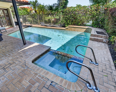 22519 W Esplanada Cir W - Photo Thumbnail 50