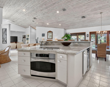 22519 W Esplanada Cir W - Photo Thumbnail 24