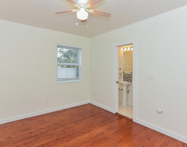717 2nd Ave - Photo Thumbnail 7