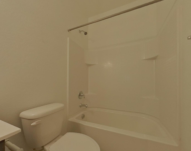 117 S 125th Avenue - Photo Thumbnail 13