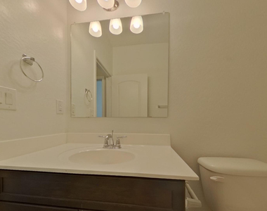 117 S 125th Avenue - Photo Thumbnail 12