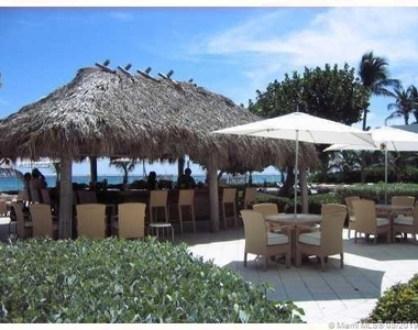 3000 S Ocean Drive - Photo Thumbnail 12