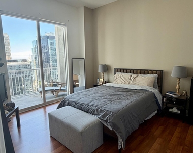 1250 S Miami Avenue - Photo Thumbnail 6