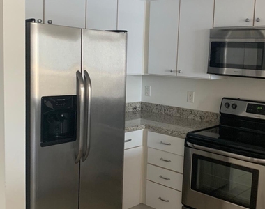 1250 S Miami Avenue - Photo Thumbnail 10