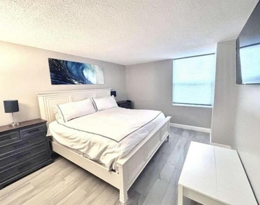 111 Briny Avenue - Photo Thumbnail 5