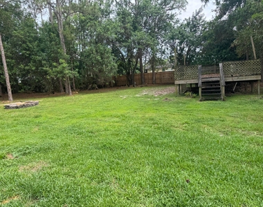 12564 N 68th Street - Photo Thumbnail 4