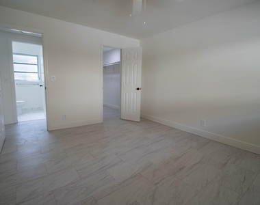 1855 Adams Street - Photo Thumbnail 10