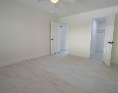 1855 Adams Street - Photo Thumbnail 11