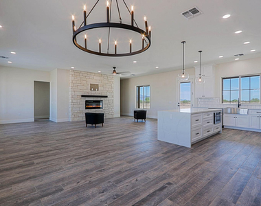 2351 E Cana Lane - Photo Thumbnail 10