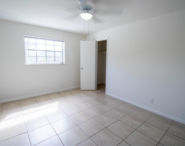 1505 Sw 2nd Street - Photo Thumbnail 11
