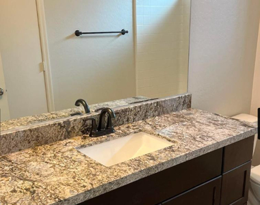 44425 W Oster Drive - Photo Thumbnail 15