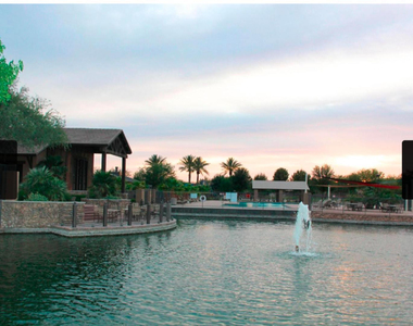 44425 W Oster Drive - Photo Thumbnail 4