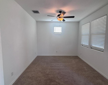 4421 W Palace Station Road - Photo Thumbnail 6