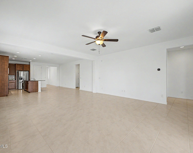 4421 W Palace Station Road - Photo Thumbnail 11