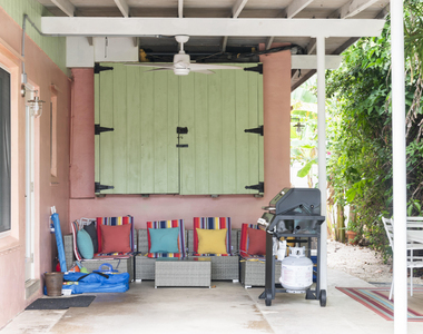 204 Coral Road - Photo Thumbnail 2