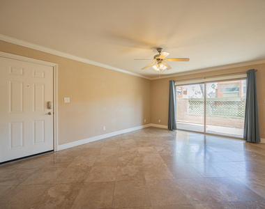 3500 N Hayden Road - Photo Thumbnail 4
