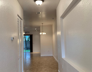 508 Se 2nd Avenue - Photo Thumbnail 12