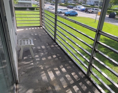 613 Fanshaw - Photo Thumbnail 8