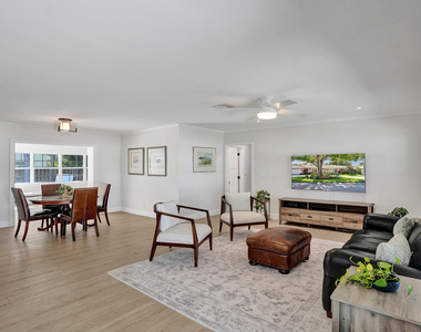 3930 Ne 21st Avenue - Photo Thumbnail 2
