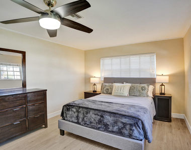 3930 Ne 21st Avenue - Photo Thumbnail 38