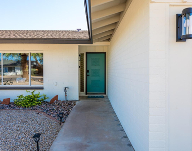 8307 E Arlington Road - Photo Thumbnail 3