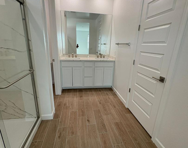 17745 W Turquoise Avenue - Photo Thumbnail 23