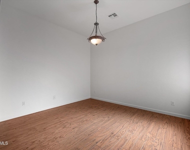 4018 E Harrison Street - Photo Thumbnail 20