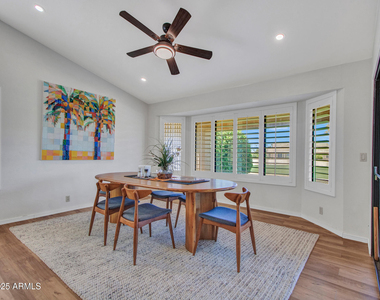 9343 W Escuda Drive - Photo Thumbnail 34