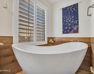 9343 W Escuda Drive - Photo Thumbnail 28