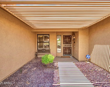 9343 W Escuda Drive - Photo Thumbnail 3