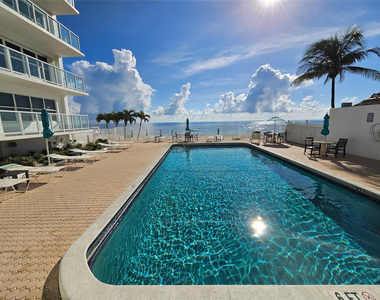3750 Galt Ocean Drive - Photo Thumbnail 20