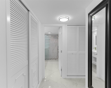3750 Galt Ocean Drive - Photo Thumbnail 12