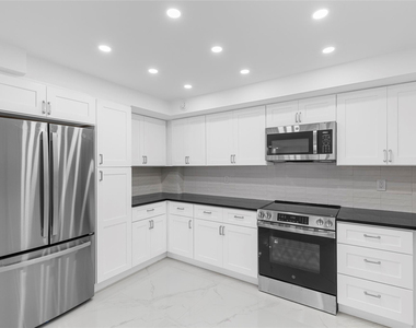 3750 Galt Ocean Drive - Photo Thumbnail 4