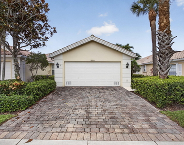 8154 Montserrat Place - Photo Thumbnail 6
