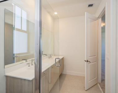 12290 Sw 44th Court - Photo Thumbnail 34