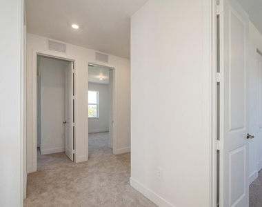 12290 Sw 44th Court - Photo Thumbnail 31